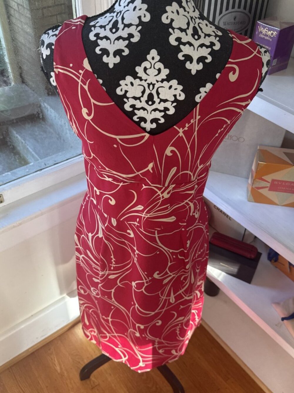 Ann Taylor Dress 8 Red & cream Silk A-Line Sleeveless side Zip Lined - Picture 4 of 11